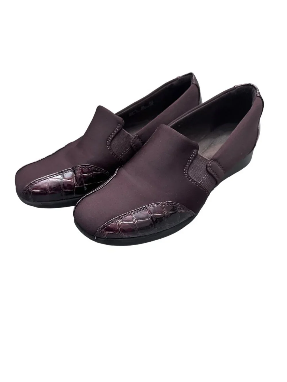 Clarks Shoes Women 8M Brown Collection Slip-On Loafers Shoes Faux Crocodile Flat